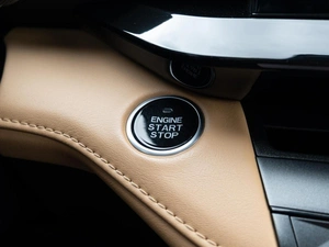 Лифтбек Changan UNI-V 2023 года, 1850000 рублей, Краснодар