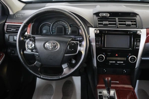 Седан Toyota Camry 2012 года, 1729000 рублей, Омск