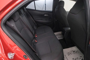 Хетчбэк Toyota Corolla 2018 года, 1519000 рублей, Красноярск