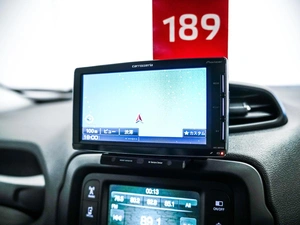 Внедорожник Jeep Renegade 2015 года, 990000 рублей, Красноярск