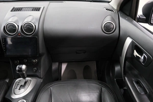 Внедорожник Nissan Qashqai+2 2008 года, 1059000 рублей, Омск