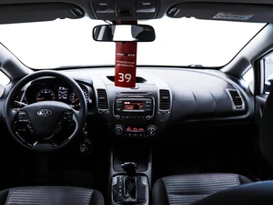 Седан Kia Cerato 2017 года, 1390000 рублей, Красноярск