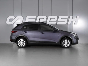 Хетчбэк Kia Rio X 2021 года, 1799000 рублей, Красный Пахарь