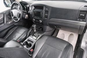 Внедорожник Mitsubishi Pajero 2014 года, 2599000 рублей, Красноярск
