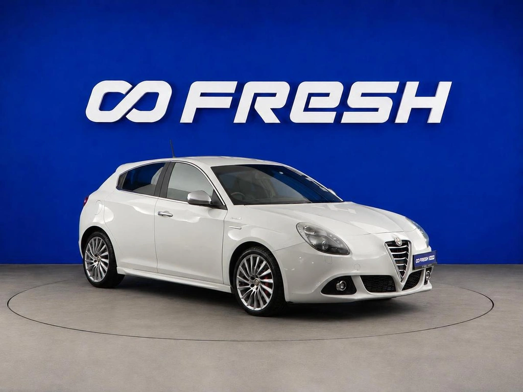 Хетчбэк Alfa Romeo Giulietta 2014 года, 1057077 рублей, Москва