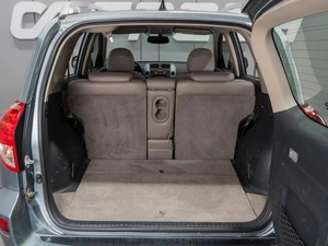 Внедорожник Toyota RAV4 2007 года, 1399000 рублей, Тюмень