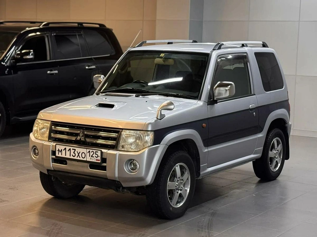 Внедорожник Mitsubishi Pajero Mini 2010 года, 747000 рублей, Красноярск