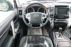 Внедорожник Toyota Land Cruiser 2013 года, 4699000 рублей, Красноярск
