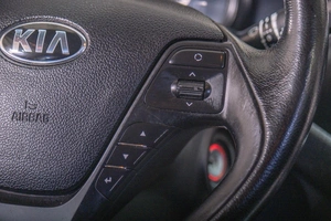 Хетчбэк Kia Ceed 2013 года, 869000 рублей, Томск