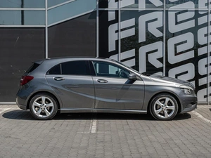 Хетчбэк Mercedes-benz A-класс 2015 года, 1470000 рублей, Краснодар