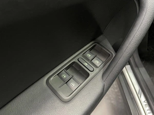 Внедорожник Skoda Yeti 2016 года, 1600000 рублей, Ярославль