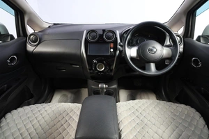 Хетчбэк Nissan Note 2013 года, 1019000 рублей, Новосибирск