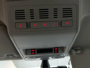 Минивэн Volkswagen Multivan 2016 года, 3847000 рублей, Красноярск