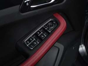 Внедорожник Porsche Macan 2022 года, 7099077 рублей, Москва