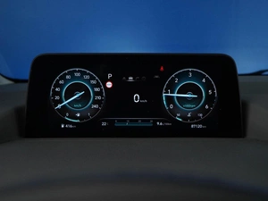Минивэн Hyundai Staria 2023 года, 5650000 рублей, Москва