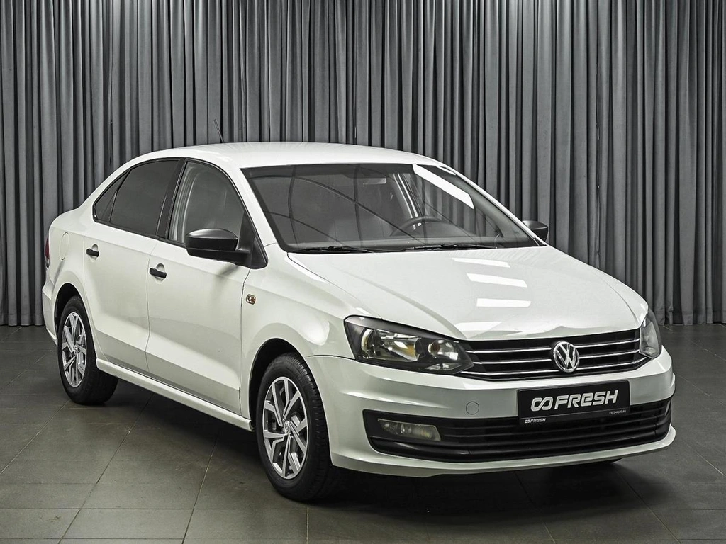 Седан Volkswagen Polo 2016 года, 660000 рублей, Ставрополь