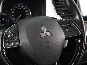 Внедорожник Mitsubishi Outlander 2018 года, 1849000 рублей, Воронеж