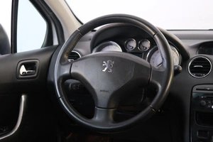 Седан Peugeot 408 2012 года, 599000 рублей, Омск