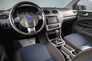 Хетчбэк Ford Focus 2007 года, 489000 рублей, Сургут