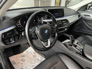 Седан BMW 5 серия 2017 года, 2797000 рублей, Солонцы