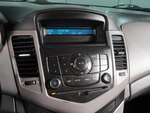 Седан Chevrolet Cruze 2010 года, 649000 рублей, Воронеж