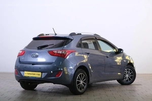 Хетчбэк Hyundai i30 2012 года, 949000 рублей, Омск