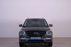 Внедорожник Hyundai Venue 2021 года, 2349000 рублей, Омск