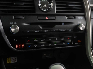 Внедорожник Lexus RX 2021 года, 6299000 рублей, Тюмень