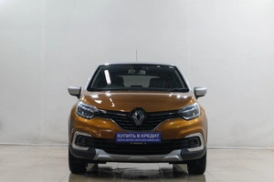 Внедорожник Renault Captur 2017 года, 1589000 рублей, Новокузнецк