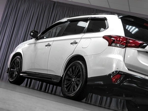 Внедорожник Mitsubishi Outlander 2022 года, 3710000 рублей, Тюмень