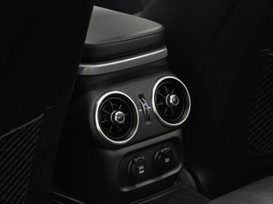 Лифтбек Kia Stinger 2018 года, 2599000 рублей, Красноярск