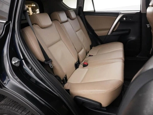 Внедорожник Toyota RAV4 2014 года, 1399046 рублей, Москва