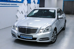 Седан Mercedes-benz E-класс 2012 года, 1998000 рублей, Солонцы