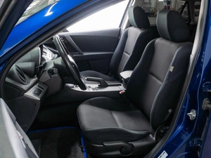 Хетчбэк Mazda 3 2012 года, 1049000 рублей, Тюмень