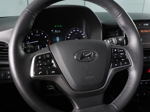 Седан Solaris HS 2024 года, 2220000 рублей, Красный Пахарь