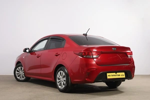 Седан Kia Rio 2019 года, 1389000 рублей, Новосибирск