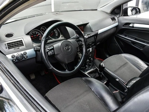 Хетчбэк Opel Astra 2008 года, 698000 рублей, Краснодар