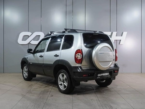 Внедорожник Chevrolet Niva 2012 года, 589000 рублей, Воронеж