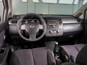 Седан Nissan Tiida 2010 года, 499000 рублей, Воронеж