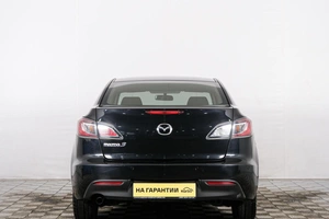 Седан Mazda 3 2010 года, 1029000 рублей, Красноярск