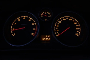 Седан Opel Astra 2010 года, 740000 рублей, Брянск