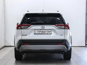 Внедорожник Toyota RAV4 2021 года, 3495000 рублей, Красноярск