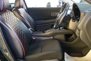 Внедорожник Honda Vezel 2016 года, 1659000 рублей, Омск