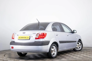 Хетчбэк Kia Rio 2006 года, 449000 рублей, Пермь