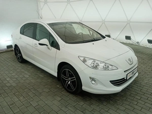 Седан Peugeot 408 2014 года, 780000 рублей, Клинцы