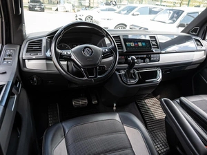 Минивэн Volkswagen Multivan 2018 года, 5650000 рублей, Краснодар