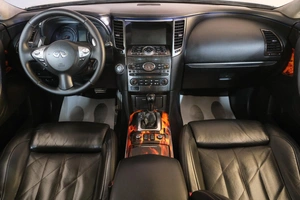 Внедорожник Infiniti FX37 2010 года, 2049000 рублей, Омск