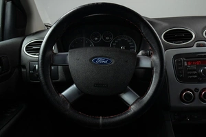 Седан Ford Focus 2007 года, 329000 рублей, Оренбург
