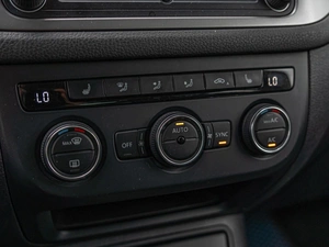 Внедорожник Volkswagen Tiguan 2015 года, 1169000 рублей, Краснодар