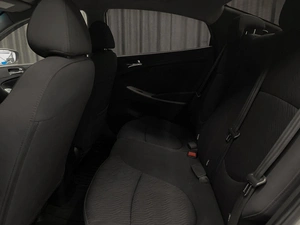 Седан Hyundai Solaris 2011 года, 740000 рублей, Красноярск